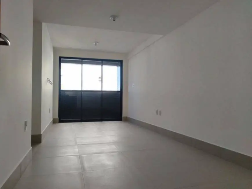 Foto 2 de Apartamento com 3 Quartos para alugar, 82m² em Brisamar, João Pessoa
