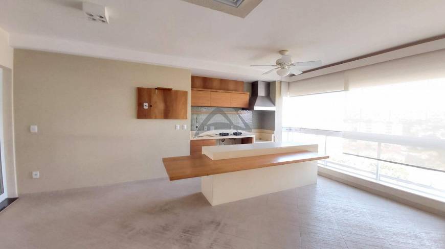 Foto 4 de Apartamento com 3 Quartos à venda, 240m² em Jardim Madalena, Campinas