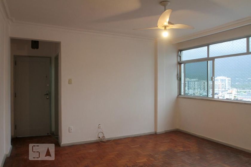 Foto 2 de Apartamento com 3 Quartos para alugar, 95m² em Leblon, Rio de Janeiro
