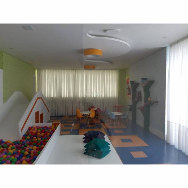 Foto 2 de Apartamento com 4 Quartos à venda, 151m² em Centro, Balneário Camboriú