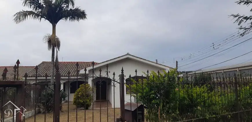 Foto 1 de Casa com 3 Quartos à venda, 1304m² em Camobi, Santa Maria