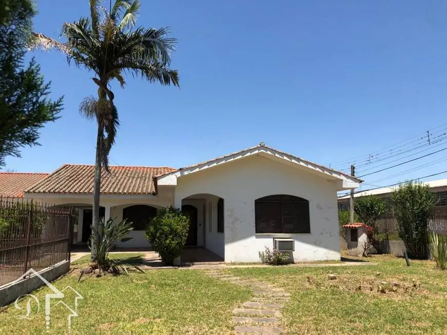 Foto 2 de Casa com 3 Quartos à venda, 1304m² em Camobi, Santa Maria