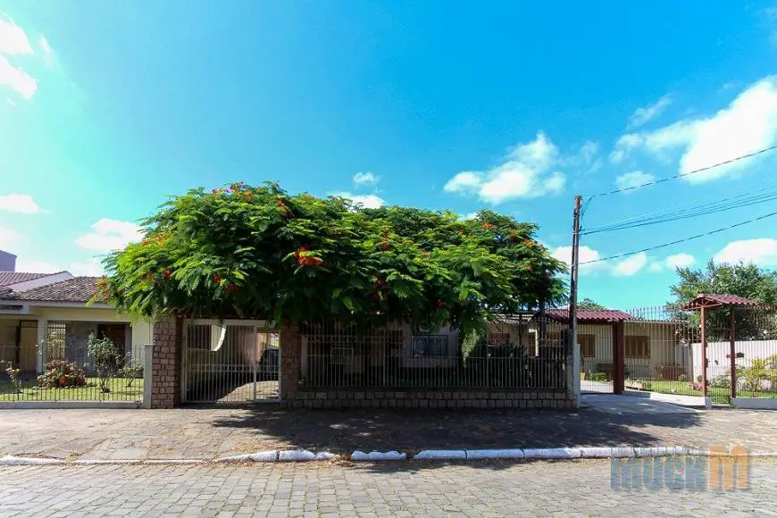 Foto 1 de Casa com 3 Quartos à venda, 484m² em Niterói, Canoas