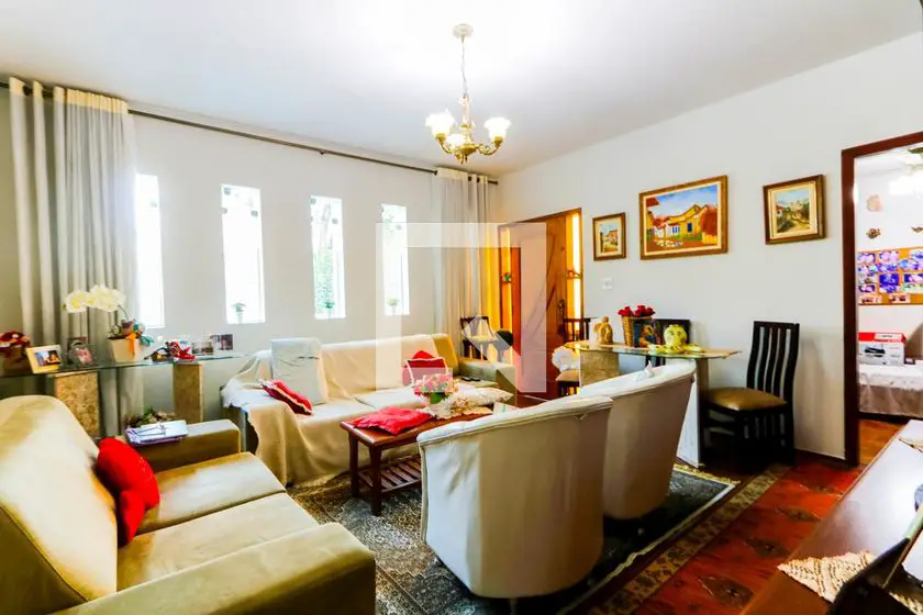 Foto 1 de Casa com 3 Quartos para alugar, 240m² em Vila Assuncao, Santo André