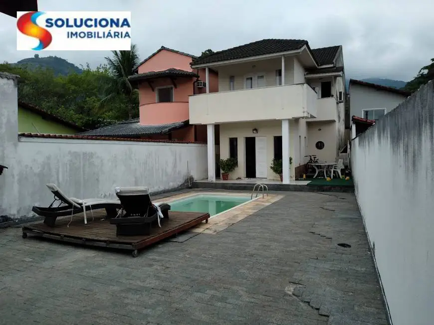 Foto 1 de Casa de Condomínio com 4 Quartos à venda, 250m² em Anil, Rio de Janeiro