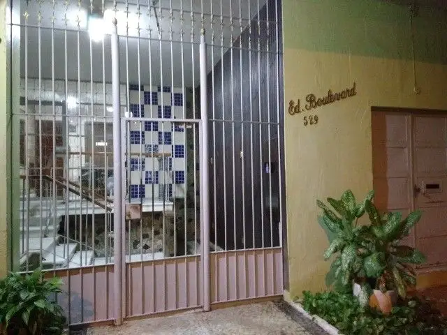 Foto 1 de Kitnet com 1 Quarto à venda, 24m² em Laranjeiras, Rio de Janeiro