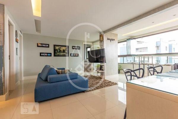 Foto 2 de Apartamento com 2 Quartos à venda, 80m² em Armação, Salvador