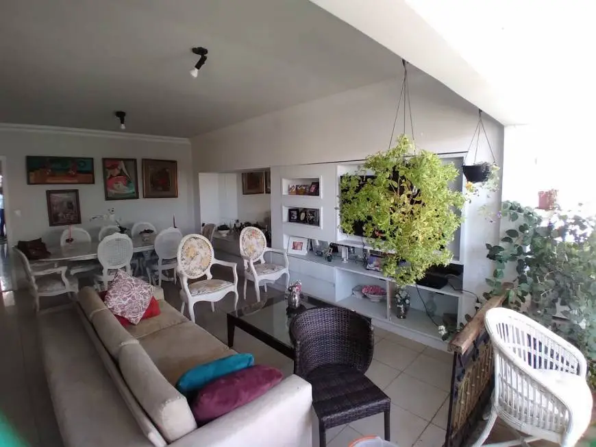 Foto 2 de Apartamento com 2 Quartos à venda, 100m² em Boa Viagem, Recife