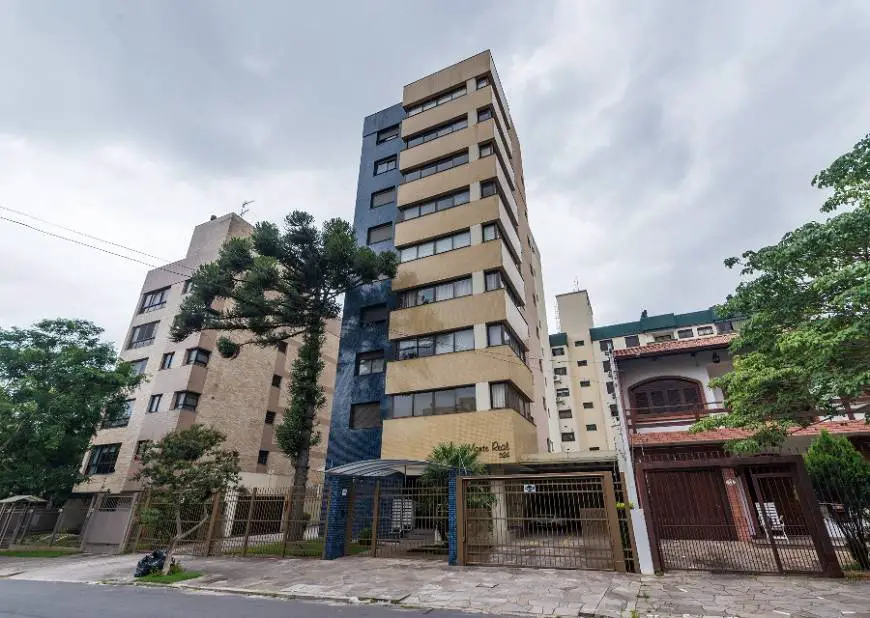 Foto 2 de Apartamento com 2 Quartos à venda, 86m² em Higienópolis, Porto Alegre