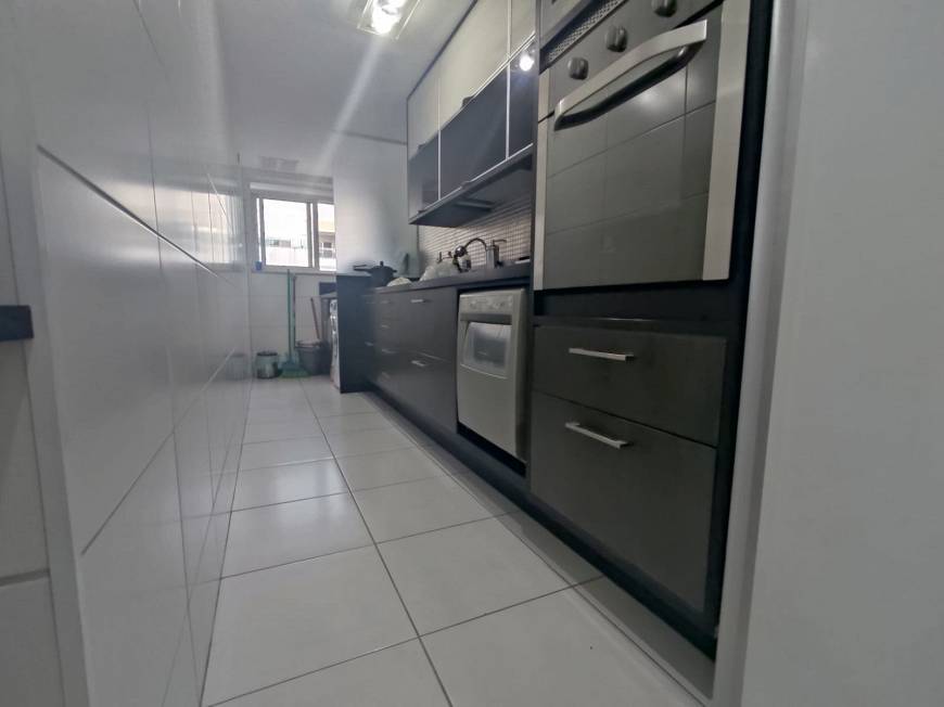 Foto 2 de Apartamento com 2 Quartos à venda, 81m² em Pechincha, Rio de Janeiro