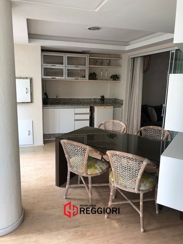 Foto 1 de Apartamento com 3 Quartos à venda, 165m² em Centro, Balneário Camboriú