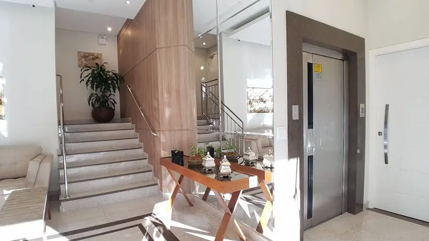 Foto 1 de Apartamento com 3 Quartos à venda, 115m² em Cristo Rei, Curitiba