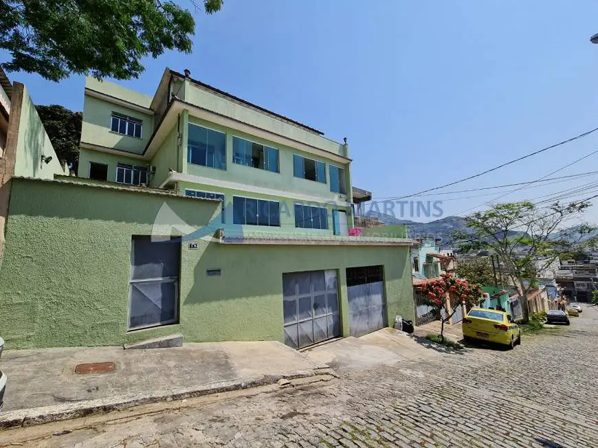 Foto 1 de Apartamento com 3 Quartos à venda, 214m² em Encantado, Rio de Janeiro