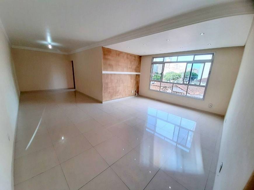 Foto 1 de Apartamento com 3 Quartos à venda, 135m² em Marapé, Santos