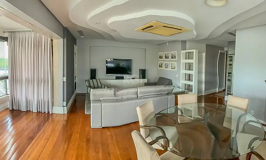 Foto 1 de Apartamento com 3 Quartos à venda, 133m² em Três Figueiras, Porto Alegre