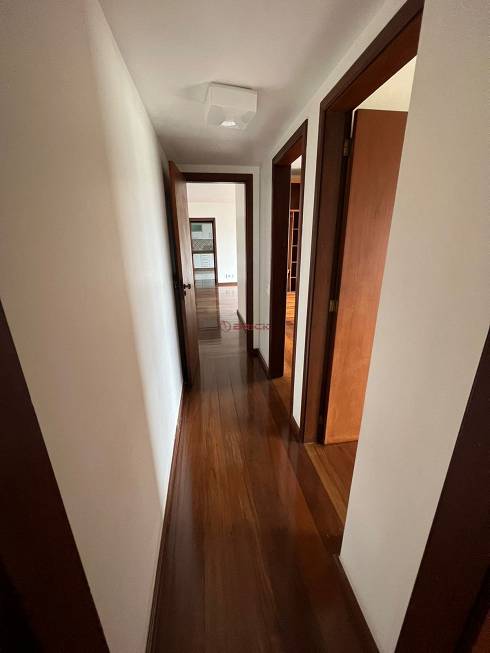 Foto 5 de Apartamento com 3 Quartos à venda, 143m² em Varzea, Teresópolis