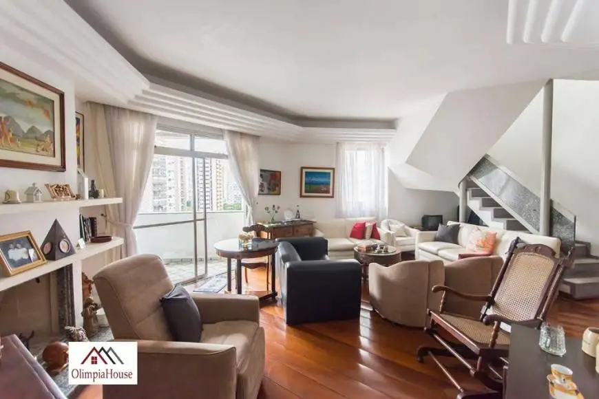 Foto 1 de Apartamento com 4 Quartos para alugar, 600m² em Moema, São Paulo