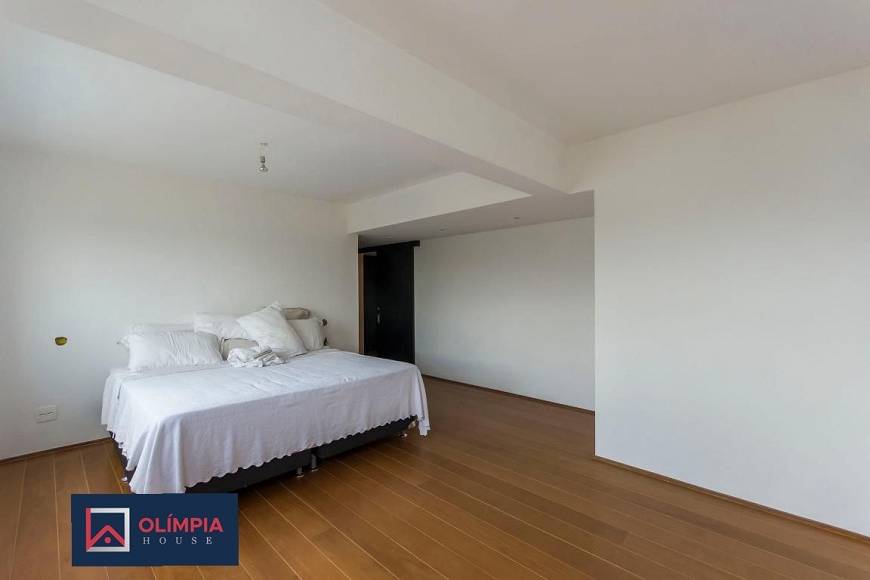 Foto 4 de Apartamento com 4 Quartos para alugar, 340m² em Sumaré, São Paulo