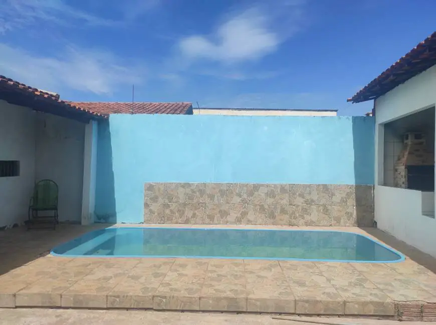 Foto 1 de Casa com 2 Quartos para alugar, 250m² em Canelas, Várzea Grande