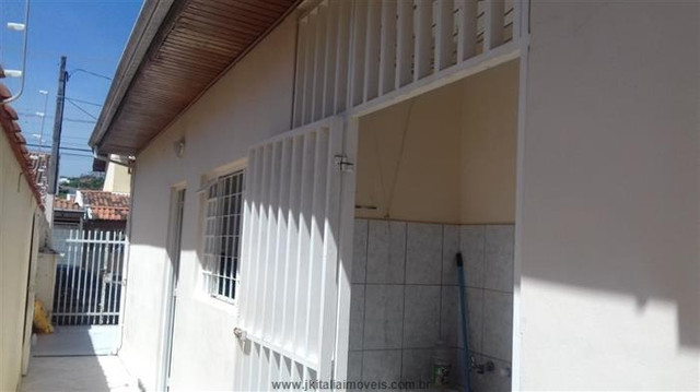 Foto 1 de Casa com 2 Quartos à venda, 70m² em Granja Daniel, Taubaté