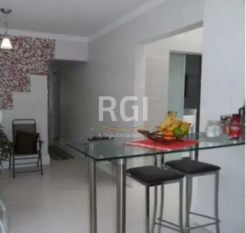 Foto 5 de Casa com 2 Quartos à venda, 160m² em Medianeira, Porto Alegre