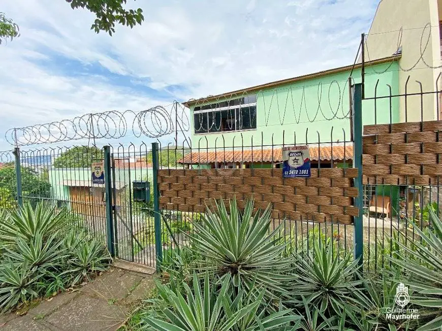 Foto 4 de Casa com 2 Quartos à venda, 220m² em Teresópolis, Porto Alegre