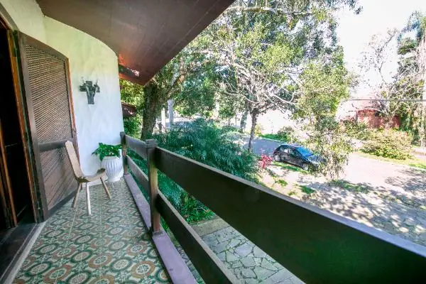 Foto 5 de Casa com 3 Quartos à venda, 350m² em Ipanema, Porto Alegre