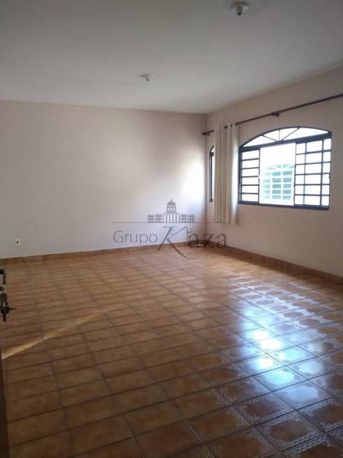 Foto 1 de Casa com 3 Quartos para alugar, 110m² em Jardim Satélite, São José dos Campos