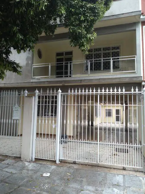 Foto 1 de Casa com 3 Quartos à venda, 230m² em Penha, Rio de Janeiro