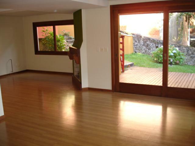 Foto 3 de Casa com 3 Quartos à venda, 168m² em Planalto, Gramado