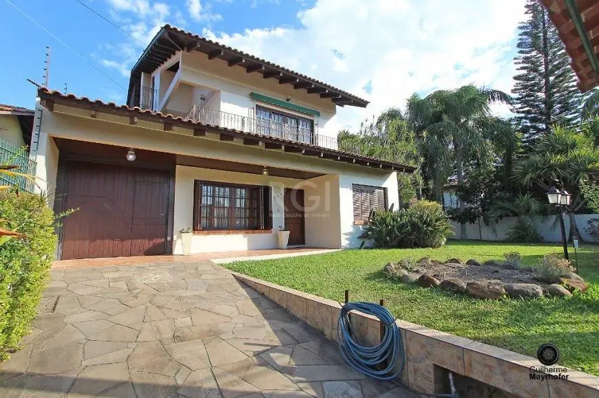 Foto 1 de Casa com 4 Quartos à venda, 293m² em Ipanema, Porto Alegre
