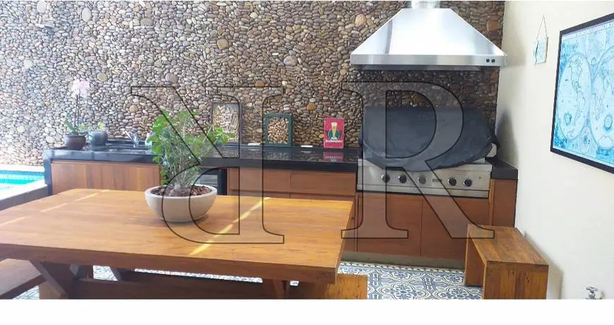 Foto 1 de Casa de Condomínio com 2 Quartos à venda, 290m² em Indianópolis, São Paulo