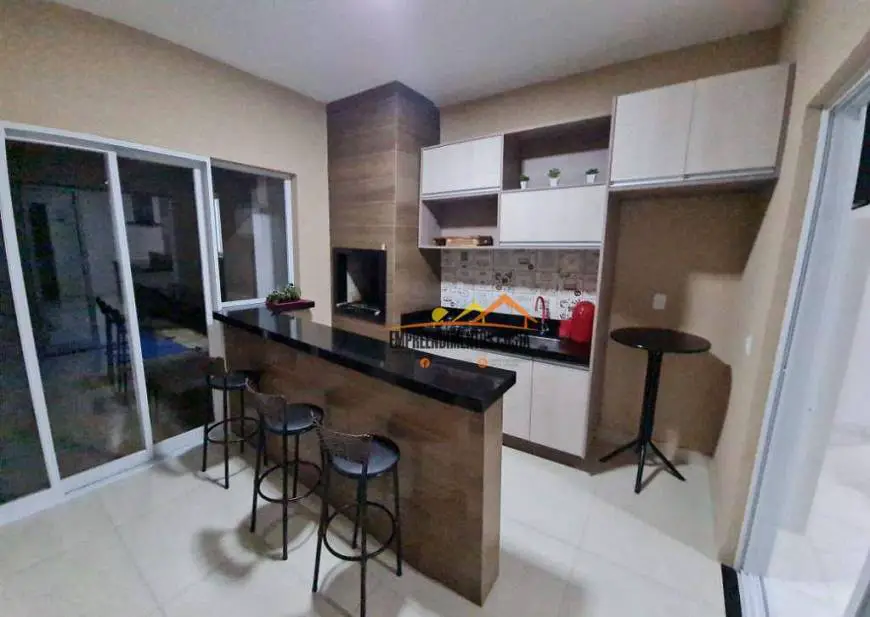Foto 5 de Casa de Condomínio com 4 Quartos à venda, 182m² em Jardim Celani, Salto