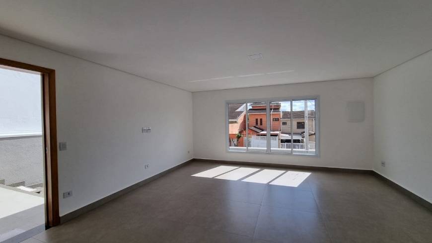 Foto 2 de Sobrado com 4 Quartos à venda, 216m² em Vila Oliveira, Mogi das Cruzes
