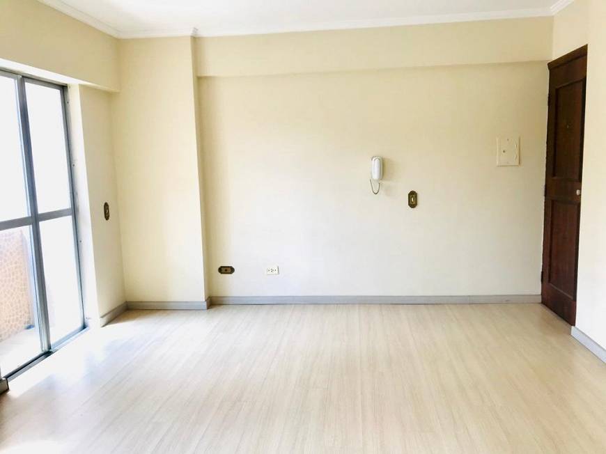 Foto 4 de Apartamento com 1 Quarto para alugar, 26m² em Centro, Curitiba