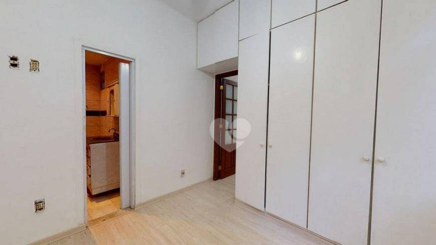 Foto 3 de Apartamento com 1 Quarto à venda, 55m² em Laranjeiras, Rio de Janeiro