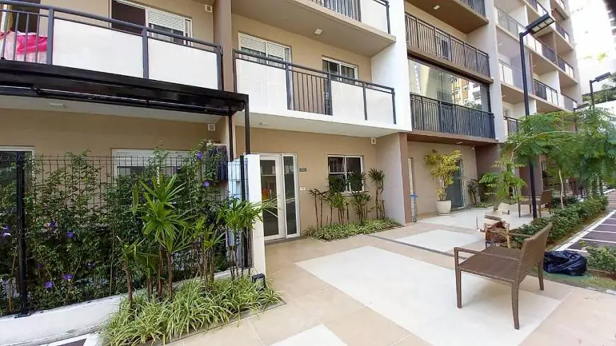 Foto 2 de Apartamento com 1 Quarto para alugar, 27m² em Vila Romana, São Paulo