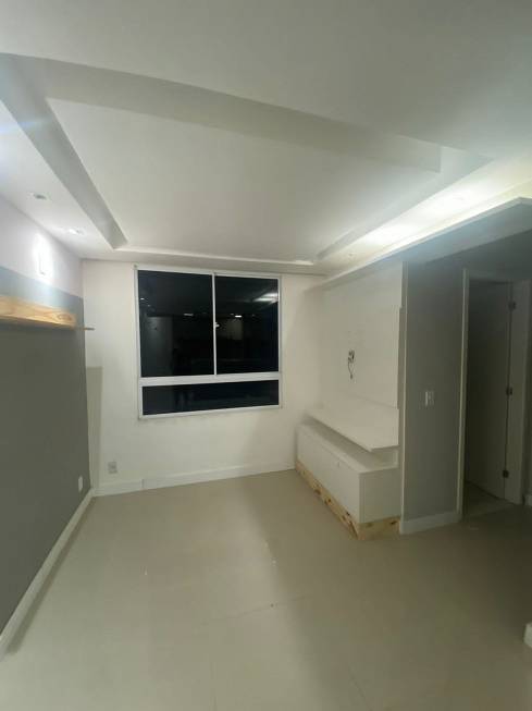 Foto 3 de Apartamento com 2 Quartos para venda ou aluguel, 45m² em Areal, Itaboraí