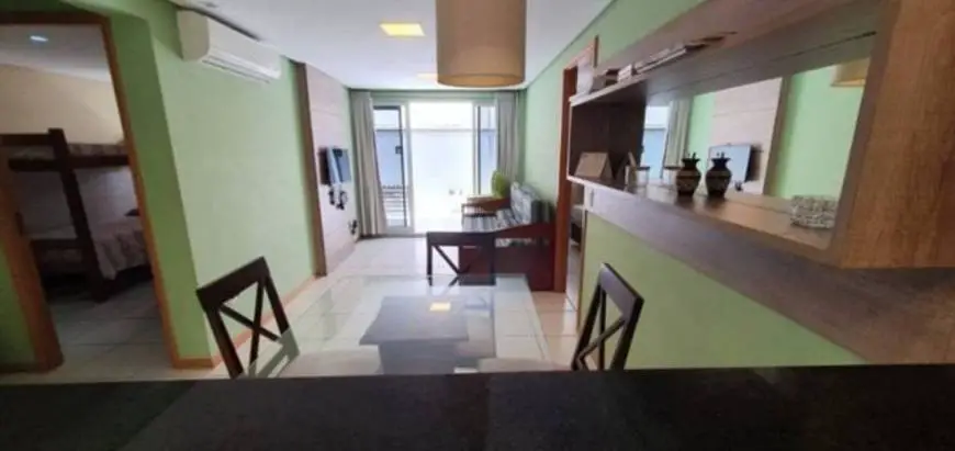 Foto 2 de Apartamento com 2 Quartos à venda, 80m² em Cabo Branco, João Pessoa