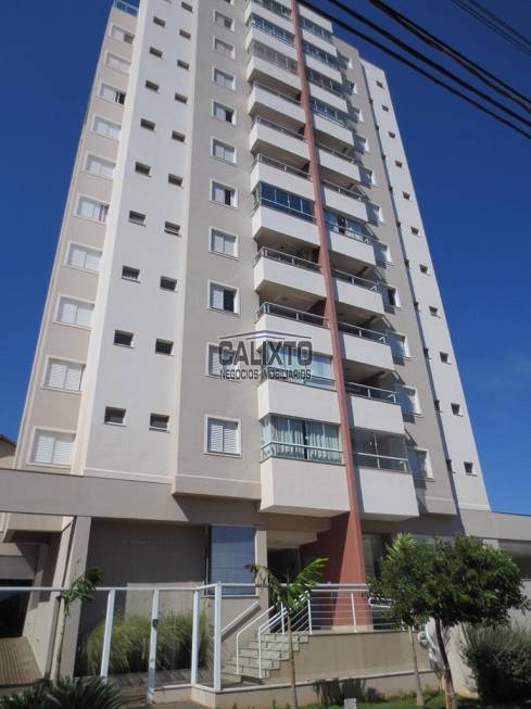 Foto 1 de Apartamento com 2 Quartos à venda, 74m² em Copacabana, Uberlândia