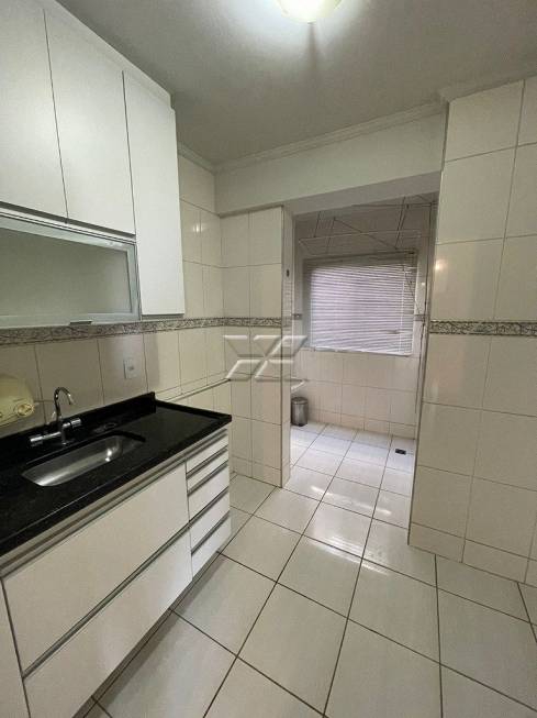 Foto 3 de Apartamento com 2 Quartos para alugar, 56m² em Jardim Rio Claro, Rio Claro