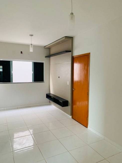 Foto 2 de Apartamento com 2 Quartos à venda, 62m² em Vida Nova, Uberlândia