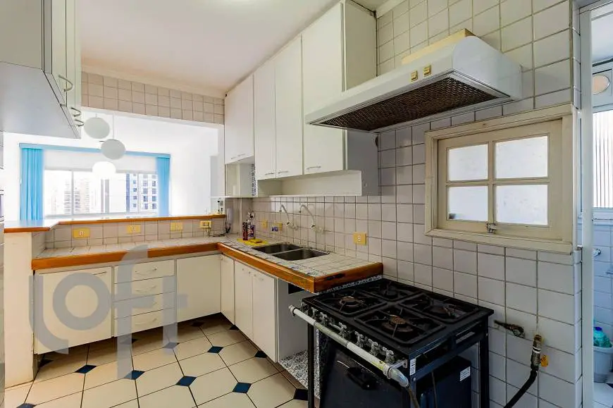 Foto 5 de Apartamento com 2 Quartos à venda, 95m² em Vila Uberabinha, São Paulo
