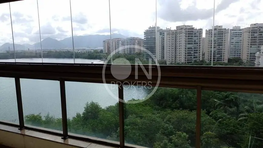Foto 1 de Apartamento com 3 Quartos para alugar, 167m² em Barra da Tijuca, Rio de Janeiro