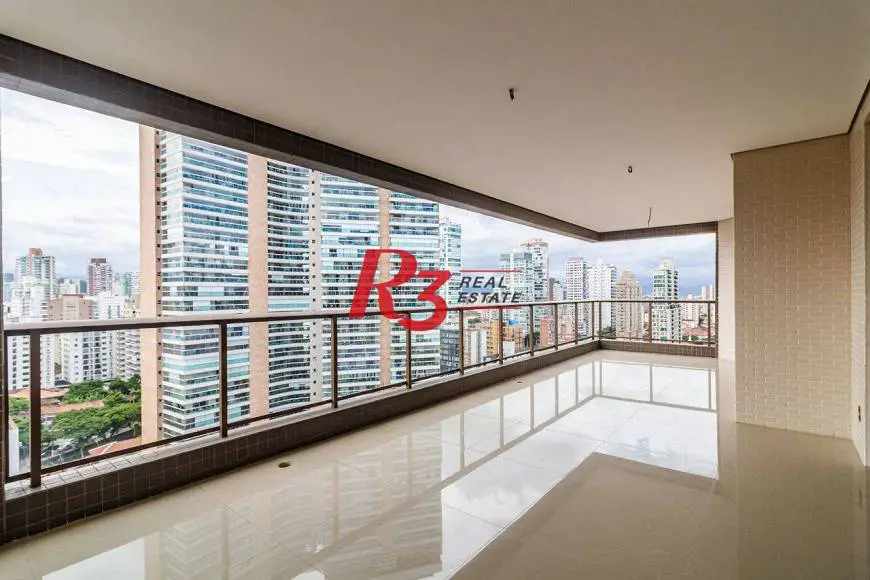 Foto 5 de Apartamento com 3 Quartos à venda, 210m² em Boqueirão, Santos