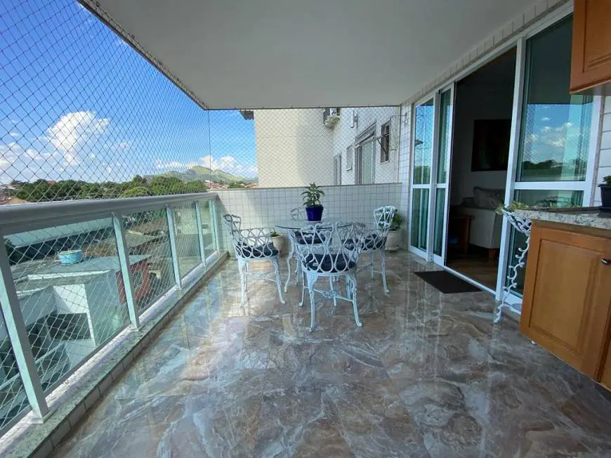 Foto 2 de Apartamento com 3 Quartos à venda, 129m² em Campo Grande, Rio de Janeiro