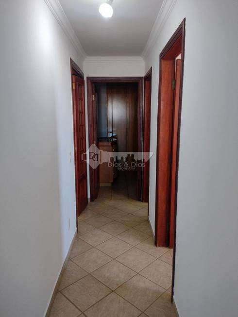 Foto 5 de Apartamento com 3 Quartos para alugar, 130m² em Centro, Franca