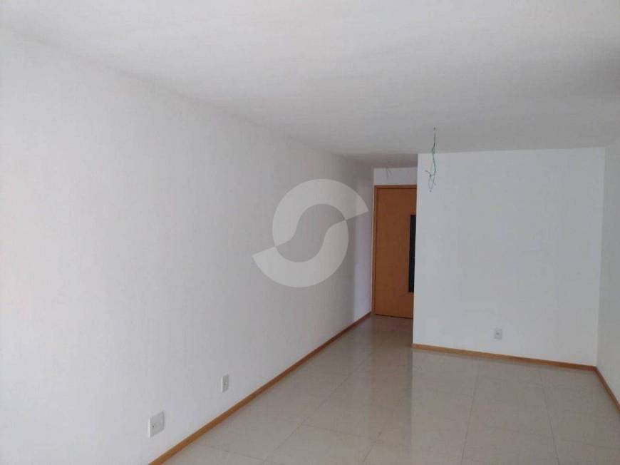 Foto 4 de Apartamento com 3 Quartos à venda, 97m² em Icaraí, Niterói