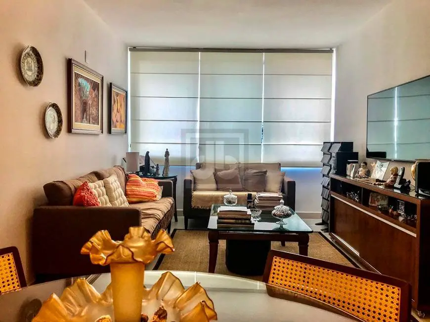 Foto 1 de Apartamento com 3 Quartos à venda, 88m² em Leblon, Rio de Janeiro