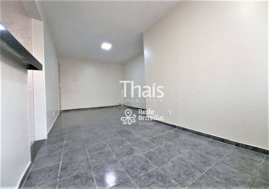 Foto 2 de Apartamento com 3 Quartos à venda, 74m² em Setor Central, Gama